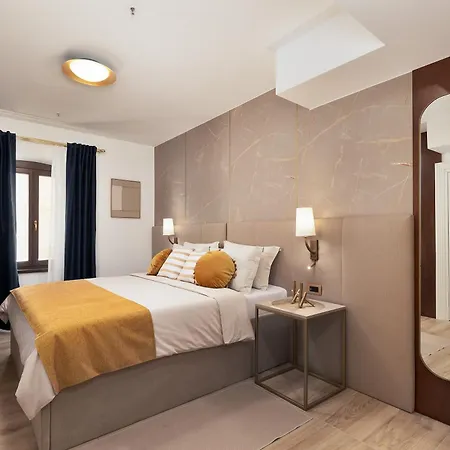 Bed and breakfast H -